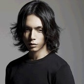 水嶋ヒロ 久々登場で謎の私生活語る 3年テレビ見てない モデルプレス