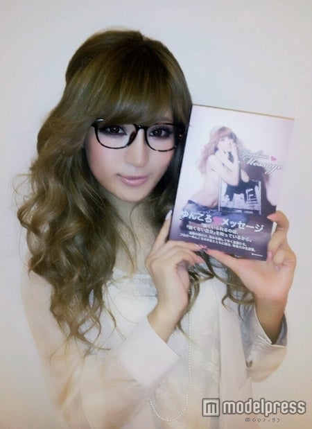 「ゆんころmessage」を発売したゆんころ