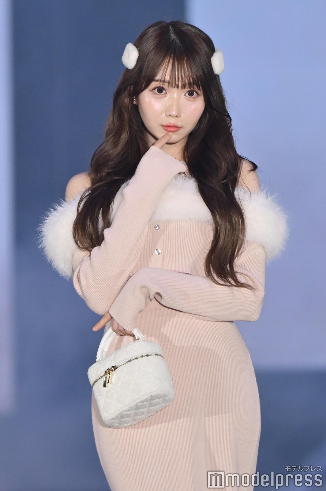 大谷映美里 生写真 とくべチュ、して 超特急逃走中 直筆付き 画像10/12) ＝LOVE大谷映美里「とくべチュ、して」「超特急逃走中