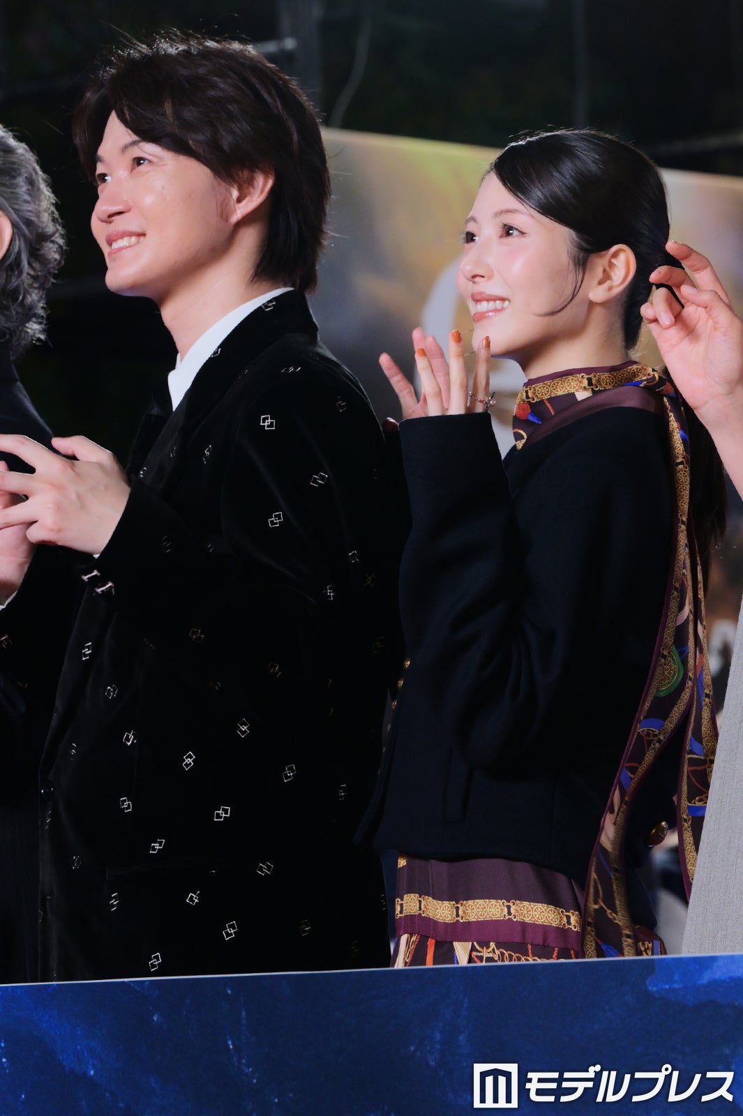 神木隆之介、浜辺美波（C）モデルプレス