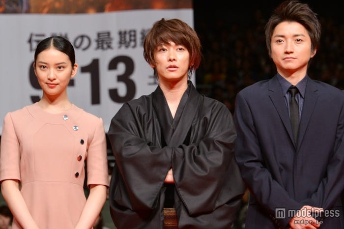武井咲、佐藤健、藤原竜也(C)モデルプレス