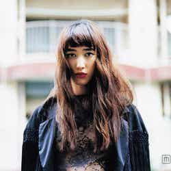 JULIE ROCHE/「10FACES」(2013年5月31日発売)