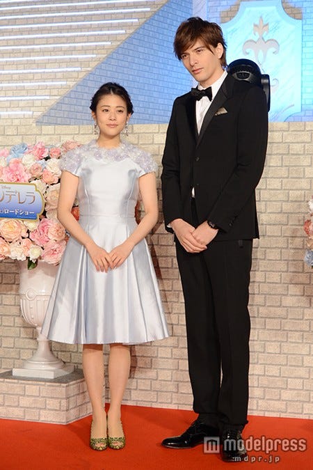 (左から)高畑充希、城田優
