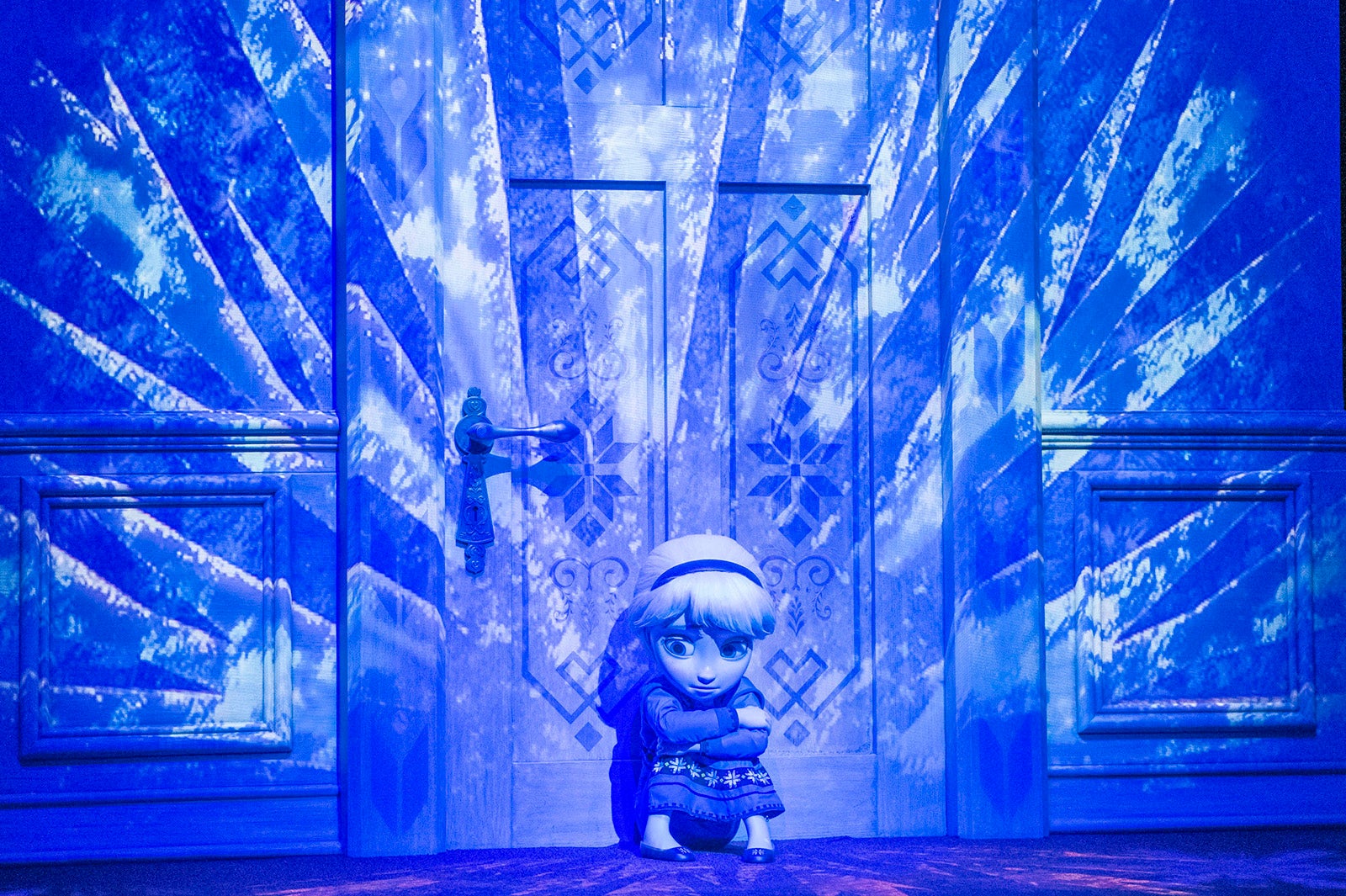 「フローズンキングダム」（C）Disney