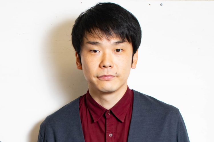かまいたち濱家 ディープキス事件 を再現 めっちゃイメージ下がった モデルプレス かまいたち濱家 ディープキス事件 を再現 めっちゃイメージ下がった モデルプレス
