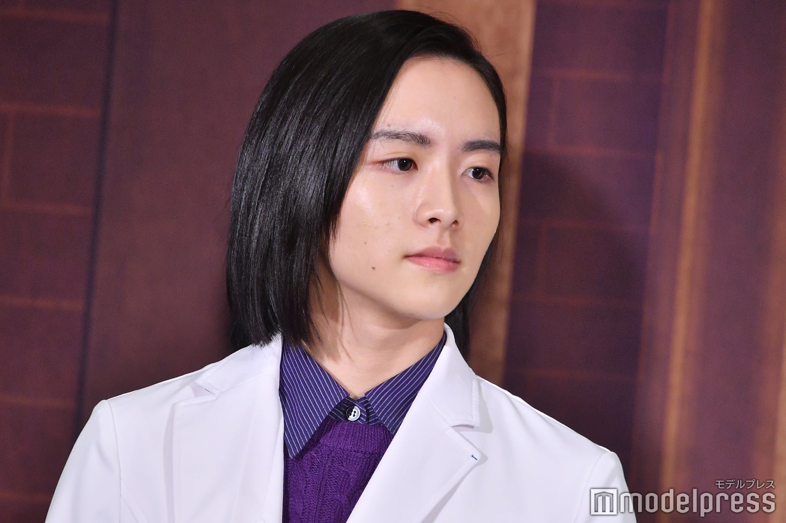 板垣李光人／「神酒クリニックで乾杯を」（C）モデルプレス