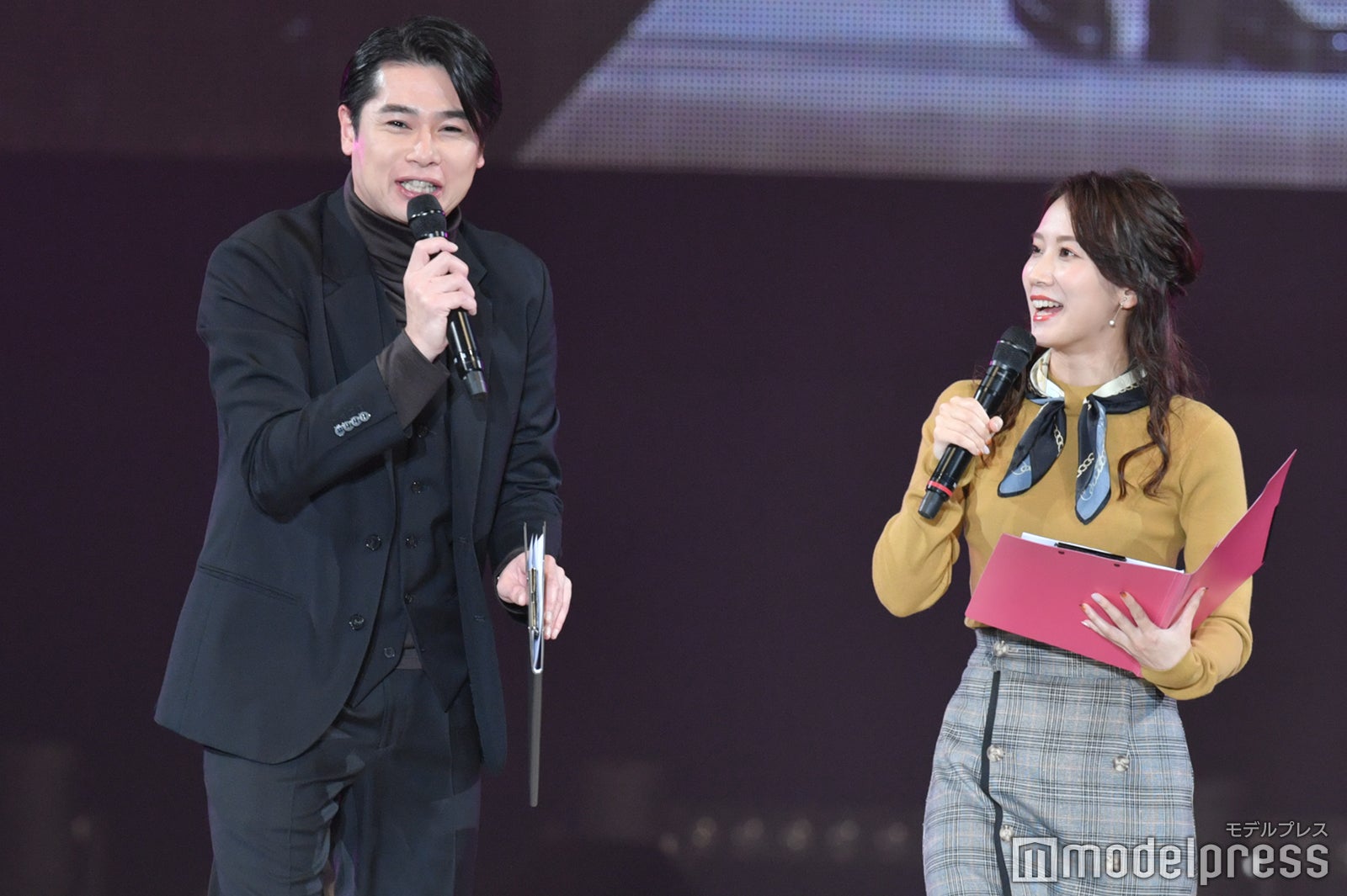 吉村崇、柴田平美アナウンサー（C）モデルプレス