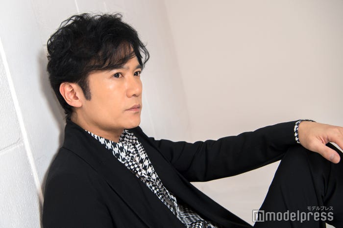 稲垣吾郎(C)モデルプレス