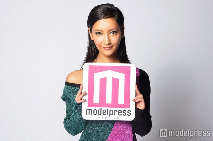 菜々緒(C)モデルプレス