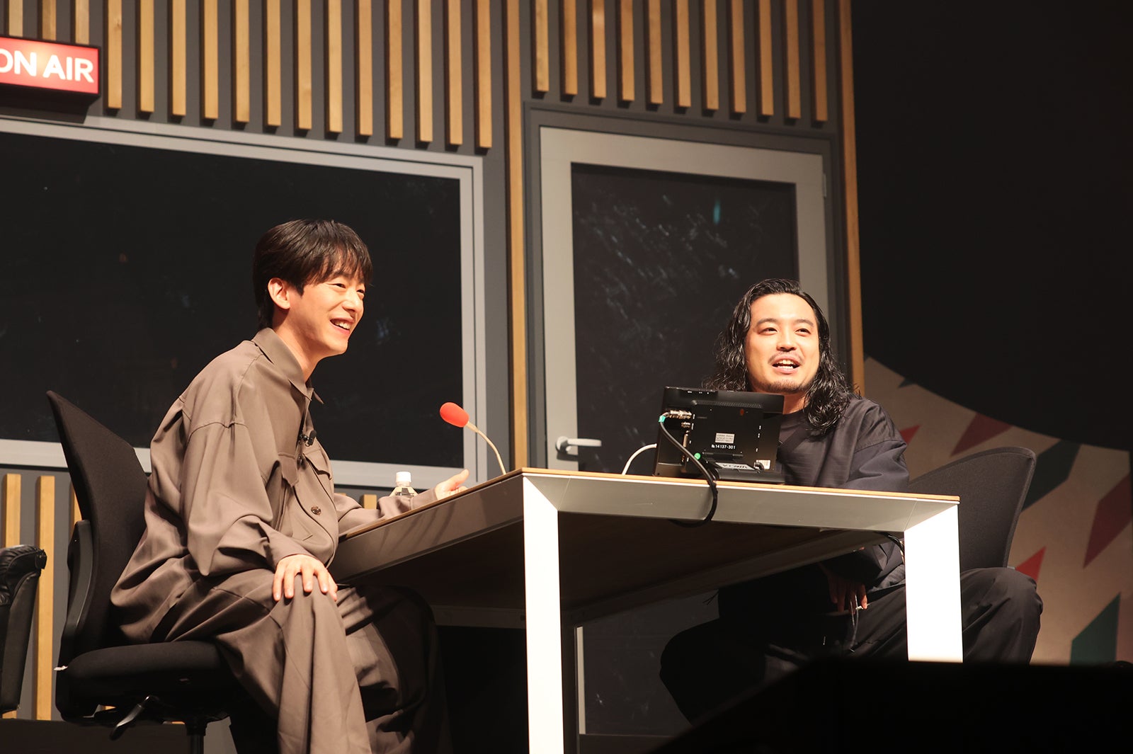 Creepy Nuts「ANN」イベント開催　スペシャルゲストがVTR出演＆「よふかしのうた」も披露でリスナー熱狂＜THE LIVE 2022＞