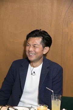 的場浩司（写真提供：関西テレビ）