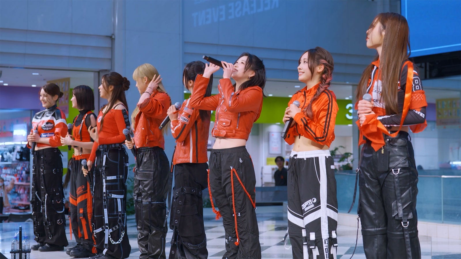 「GPP Fly　〜崖っぷち紙ヒコーキのテイクオフ〜」（提供写真）