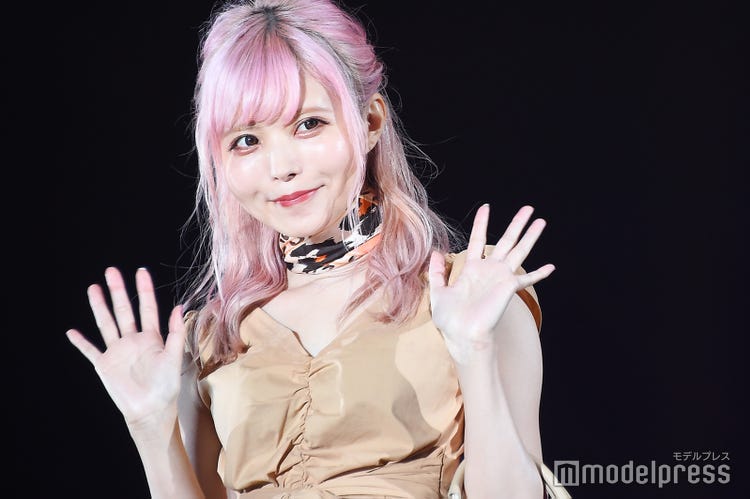 益若つばさ ブランド Eatme ディレクター退任を発表 可愛い服をありがとう 8年間お疲れさまでした の声 モデルプレス 益若つばさ ブランド Eatme ディレクター退任を発表 可愛い服をありがとう 8年間お疲れさまでした の声 モデルプレス