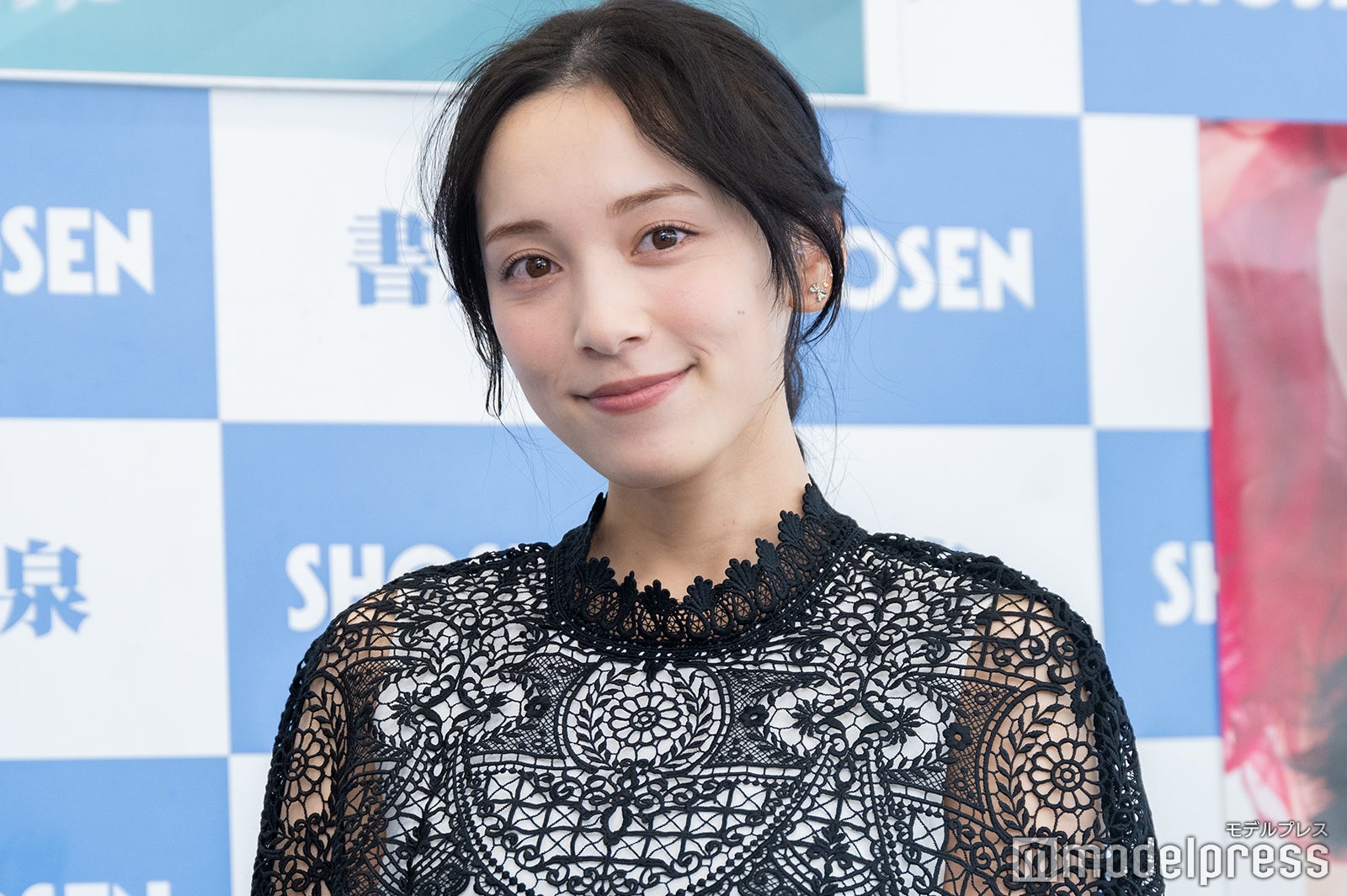 都丸紗也華“芸術的な隠し方”10周年写真集の「奇跡の1枚」披露 妹との写真集にも意欲【10。】