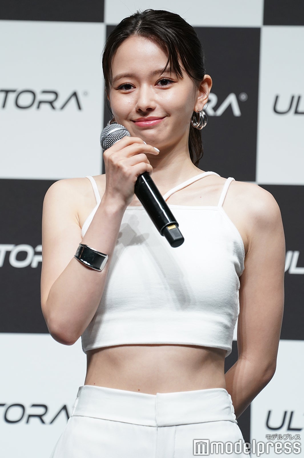 山本舞香（C）モデルプレス