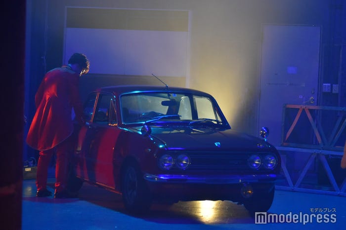 撮影で使った車/吉本坂46RED「君の唇を離さない」MV撮影風景(C)モデルプレス