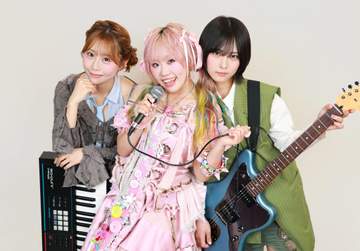 ラブで世界を終わらせる！3人組ガールズバンド「ラブでオネガイシマス。」ののち「愛してもらえるようになれたら」