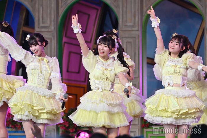 山田杏佳、天野香乃愛、山田愛月/≒JOY(C)モデルプレス