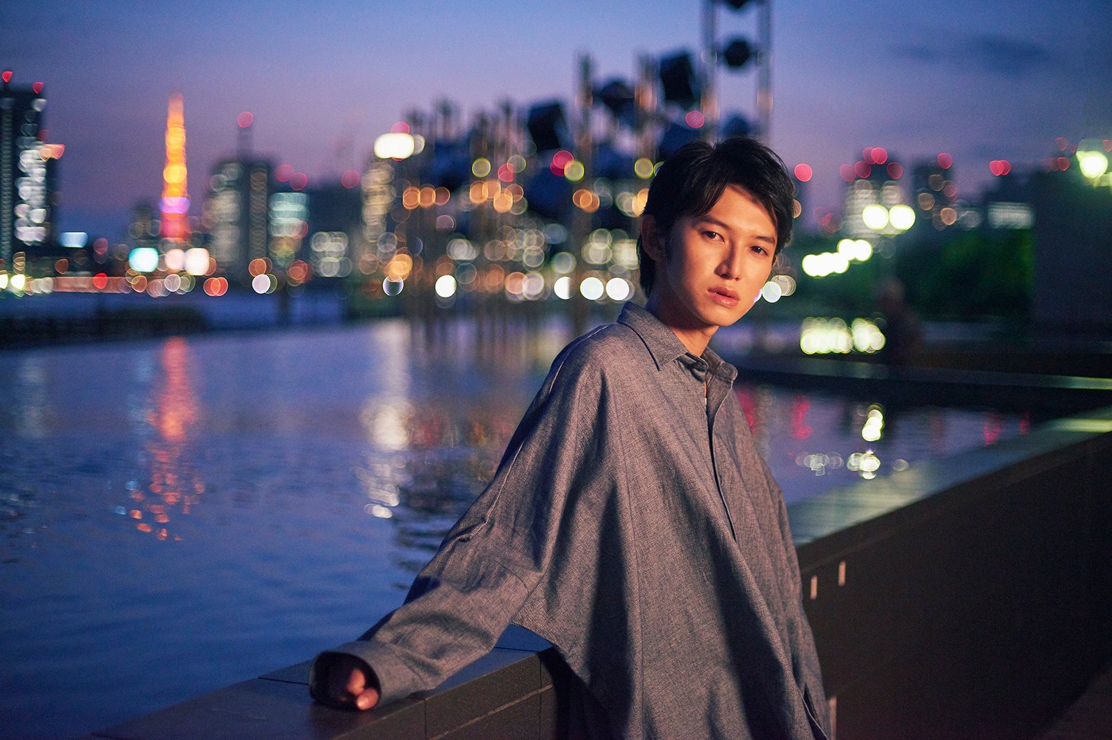 「本郷奏多カレンダー2018（仮）」／（C)東京ニュース通信社