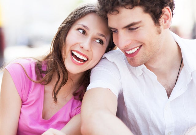 ドキッとする瞬間♡女性が男性に「惚れるタイミング」って？ モデルプレス