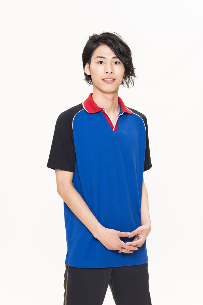 米倉隆誠(C)2017「兄こま」製作委員会(C)夜神里奈/小学館