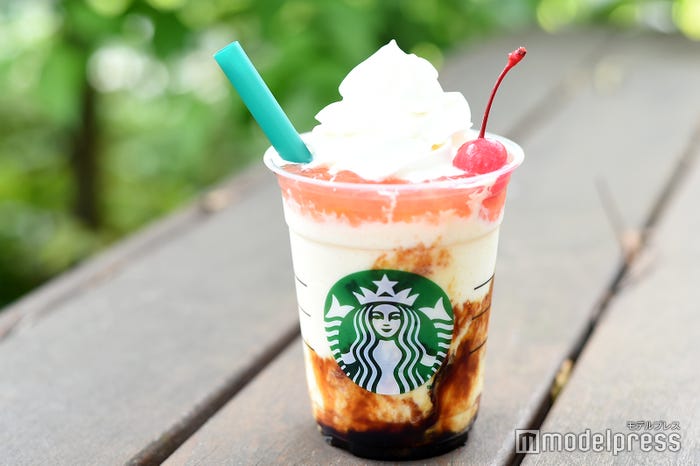 プリン アラモード フラペチーノ も登場(C)モデルプレス