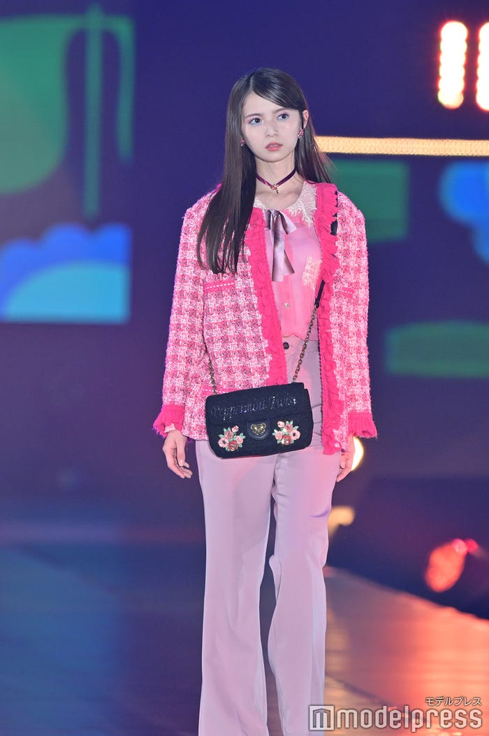 齋藤飛鳥(C)モデルプレス