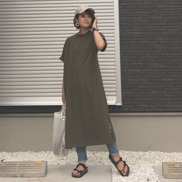 一枚で着こなしにくいワンピースはパンツと合わせて バランスのいい重ね着コーデ10選 ビューティーガール