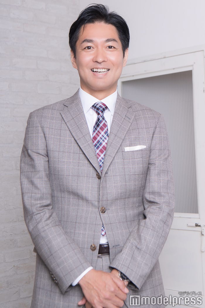 井上アナ、大先輩・伊藤&西岡アナとの交流は?情報キャスターに求められる“アドリブの難しさ”語る【フジテレビアナウンサー×モデルプレス連載<“素”っぴんトーク>】