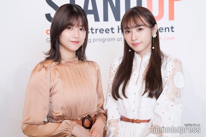 渡邉理佐、渡辺梨加(C)モデルプレス