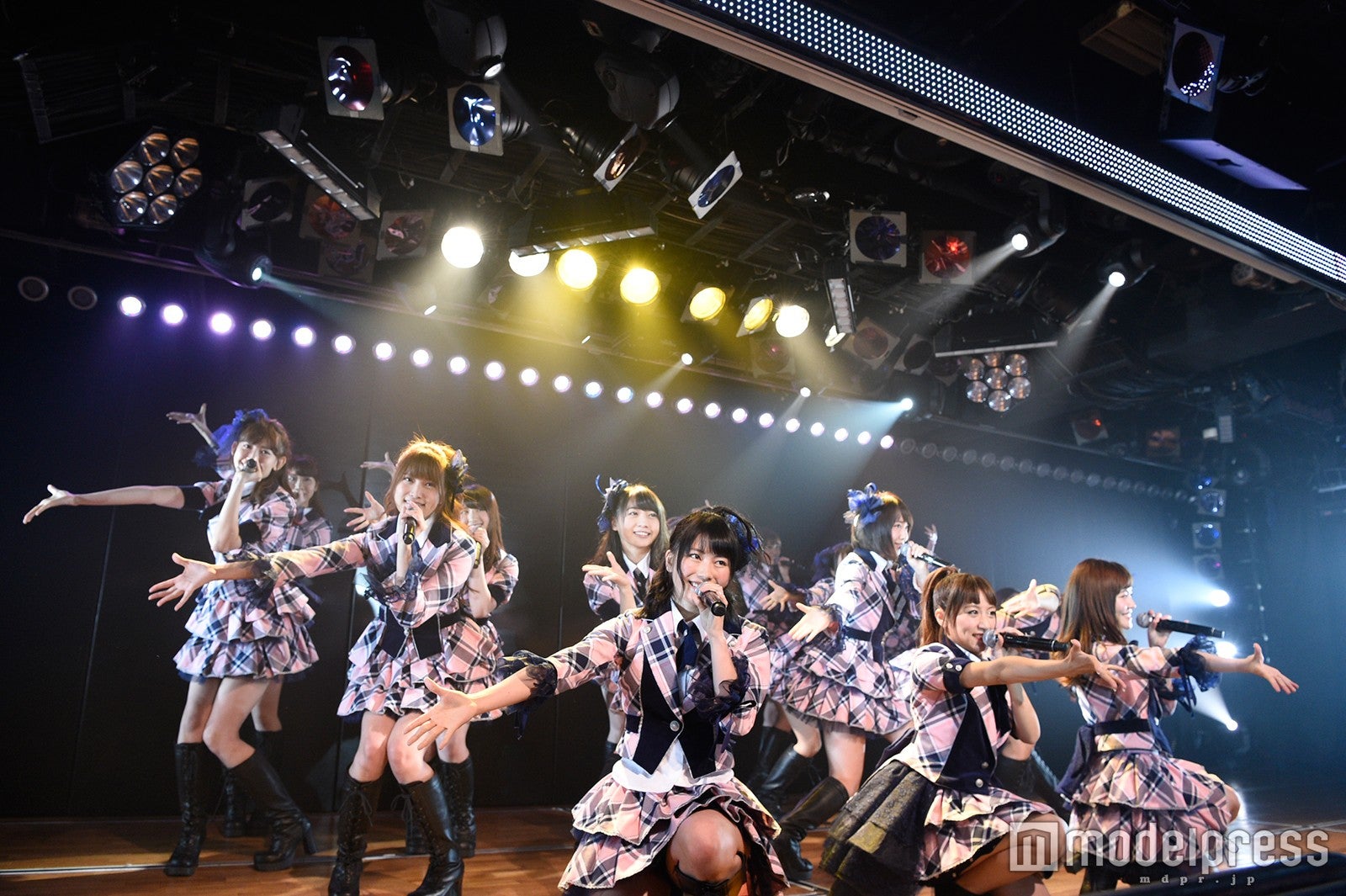 高橋みなみ卒業コンサート 高橋みなみ卒業コンサート 写真特集：時事ドットコム