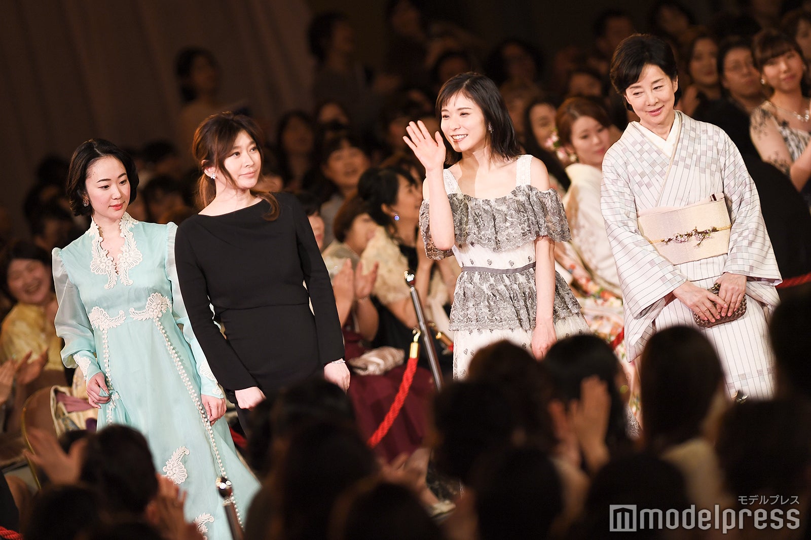 黒木華、篠原涼子、松岡茉優、吉永小百合（C）モデルプレス