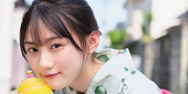 乃木坂46・5期生川崎桜、爽やかな浴衣姿で夏全開「BUBKA」初登場