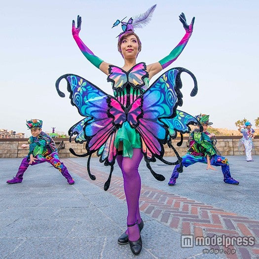 ロストリバーデルタ・豊かで神秘的な自然をモチーフにしたファッション（C）Disney