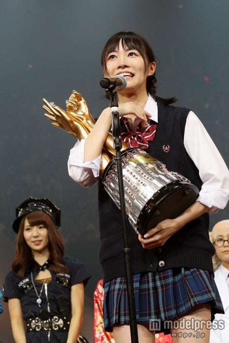 AKB48「第4回じゃんけん大会」で優勝した松井珠理奈／（C）AKS