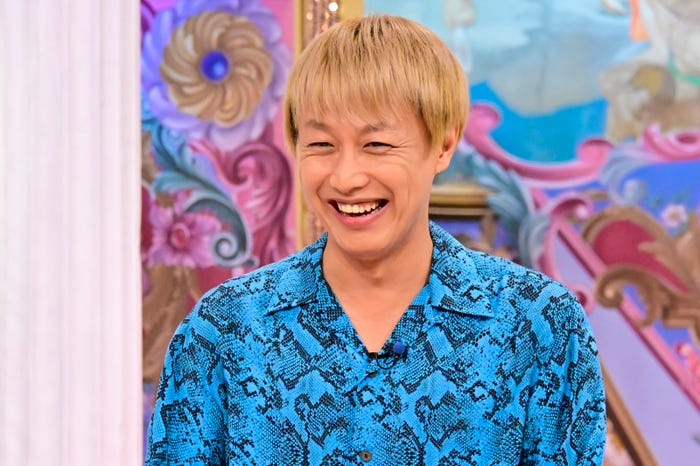 お見送り芸人しんいち(C)日本テレビ