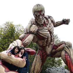 (左から)広瀬すず、中条あやみ/画像提供:ユニバーサル・スタジオ・ジャパン