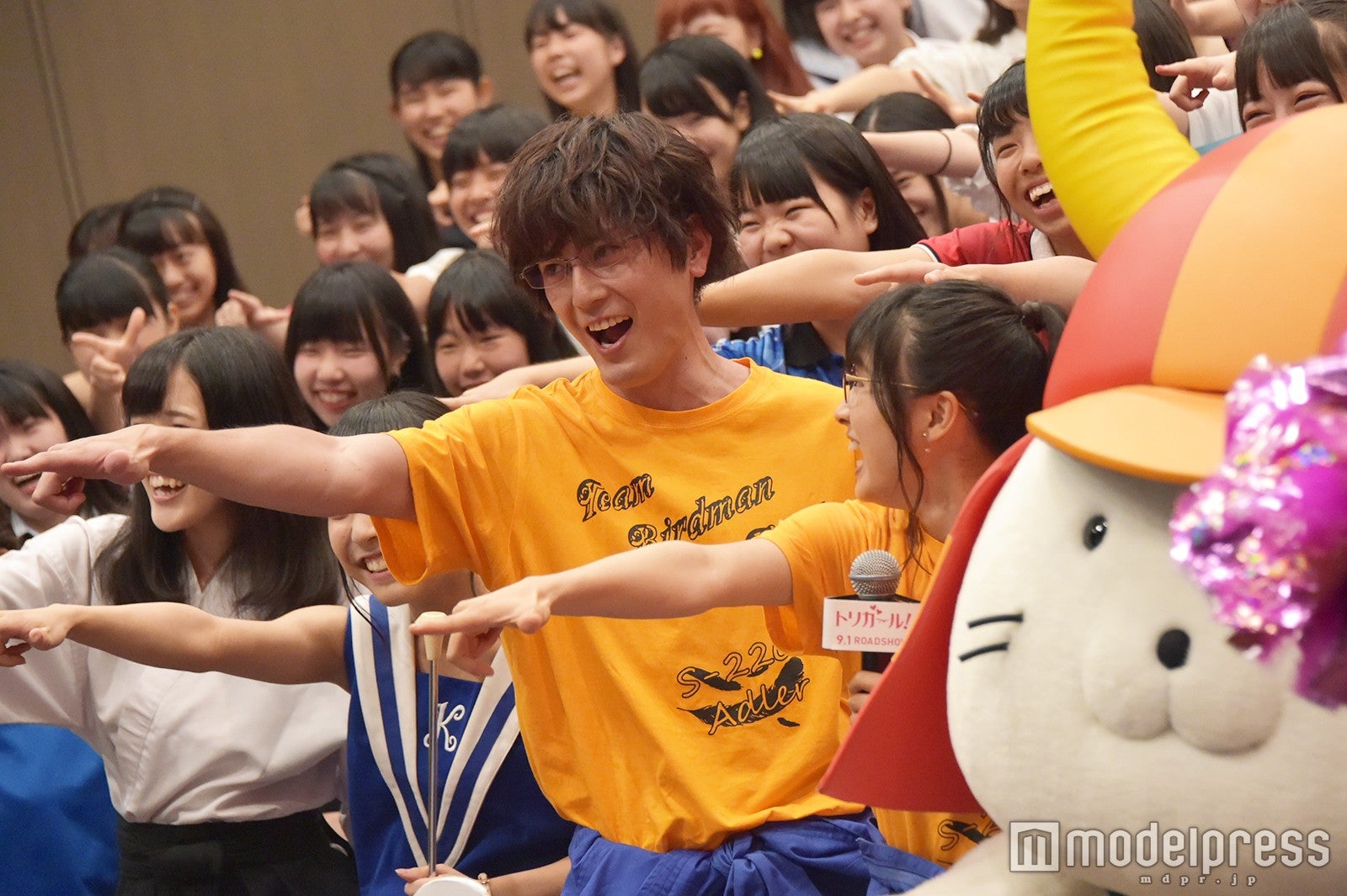 間宮祥太朗、土屋太鳳 （C）モデルプレス