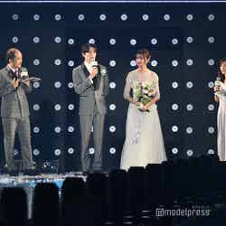 （左から）トレンディエンジェル（たかし、斎藤司）、新田真剣佑、吉川愛、田中みな実（C）モデルプレス