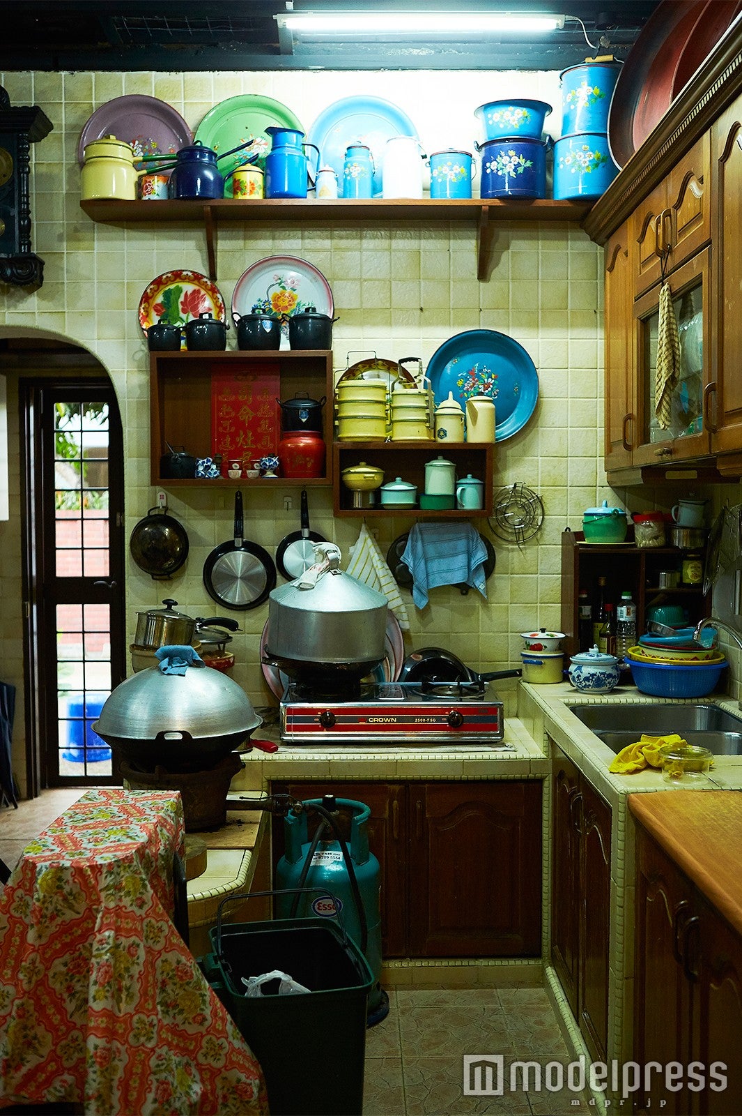 カトン・アンティーク・ハウス／キッチン（C）モデルプレス