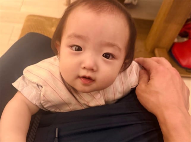 杉浦太陽、次女・夢空ちゃんの成長ぶりを報告「ユメさんは、ハイハイで動き回って元気です」