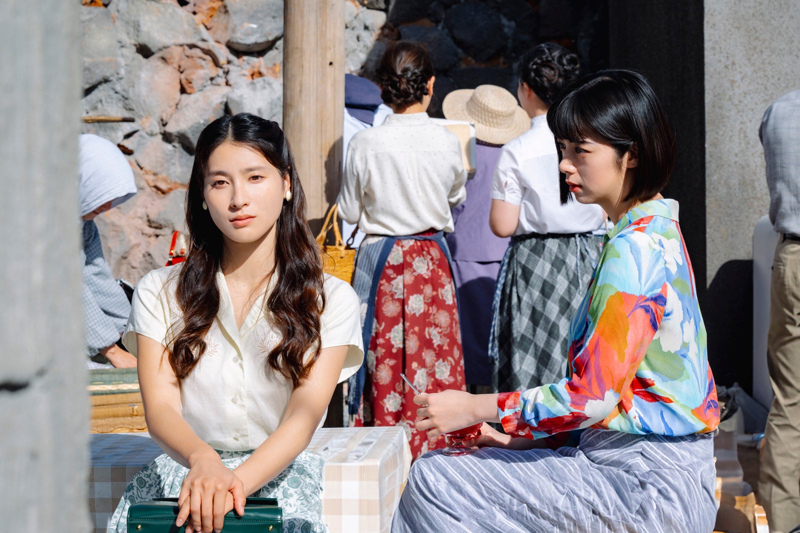 土屋太鳳、池田エライザ（C）TBSスパークル／TBS