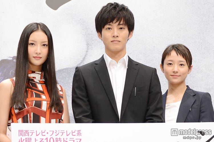 画像8 12 桐谷美玲の キスショット 三代目jsb登坂広臣 岩田剛典の 2人ディズニー 今週一番読まれたニュースは 総合top10 12 12 12 18 モデルプレス