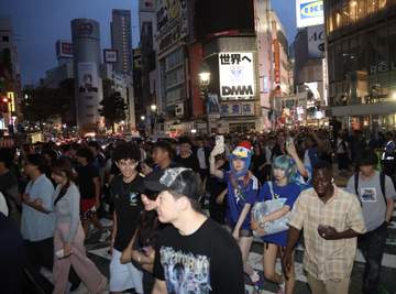 日本大逆転負けで渋谷はお通夜ムード ブラジルサポーターはお祭りムードで対照的に 各所から悲鳴