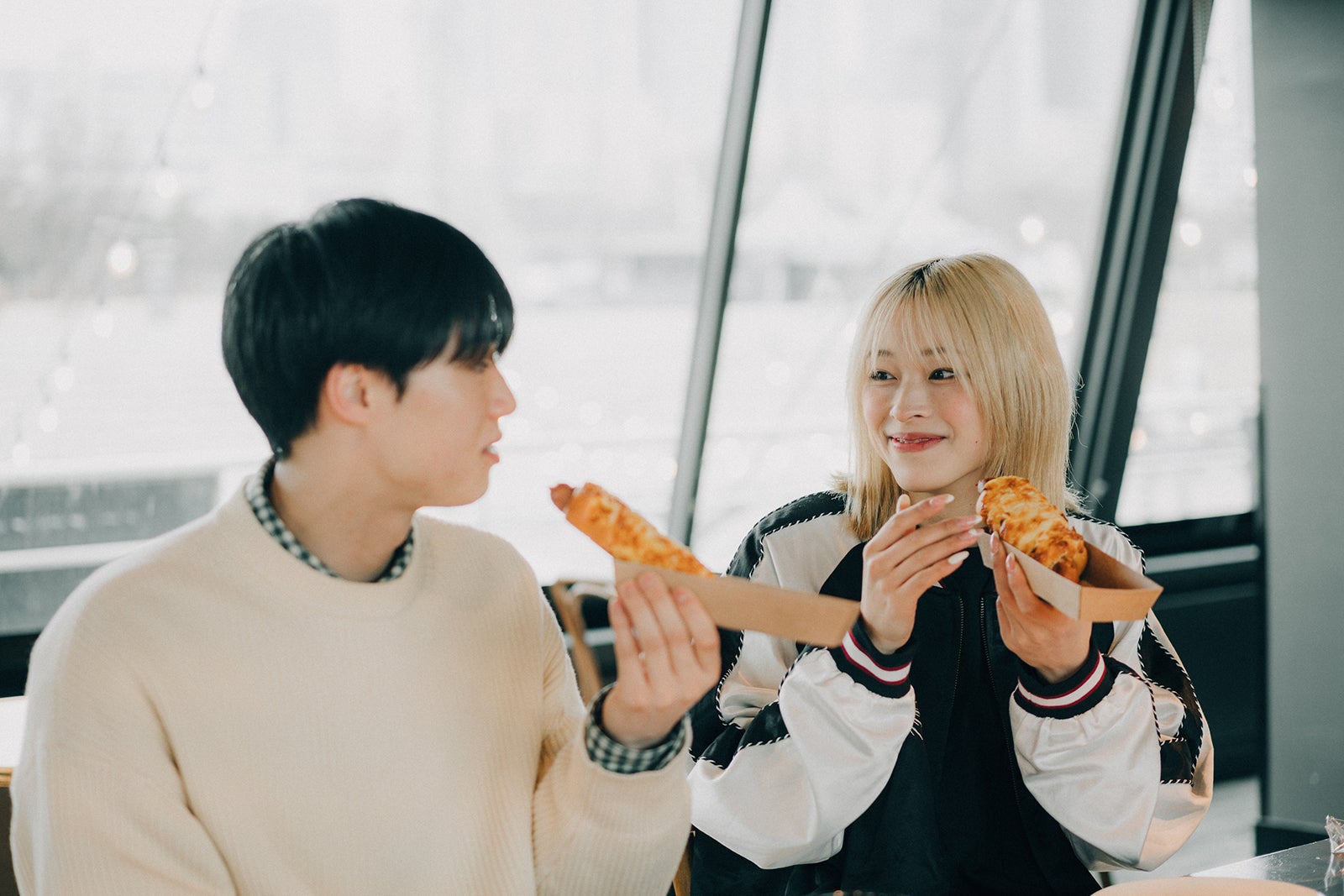 夏生大湖、美月「花束とオオカミちゃんには騙されない」第4話（C）AbemaTV, Inc.