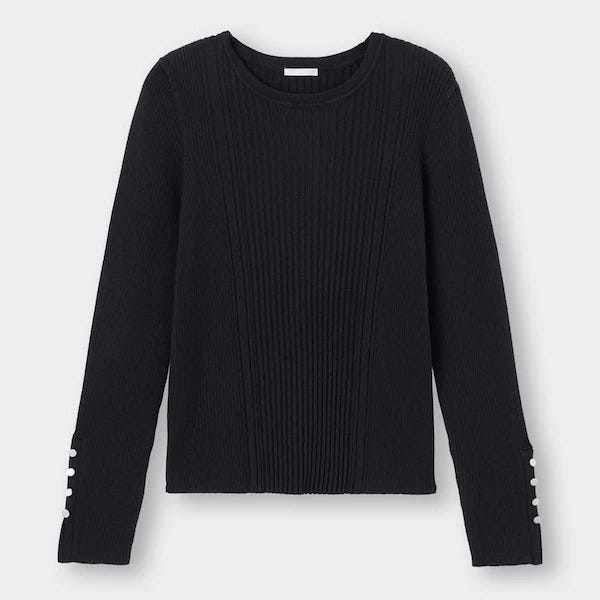 GU　黒ニット　コレ買い　注目アイテム　リブボタンスリーブセーター