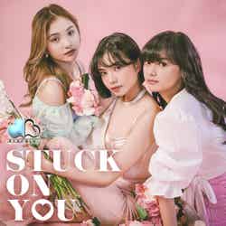 Baby Blue 「 Stuck On You 」
（AMY、COLEEN、JAN）（C）HHE