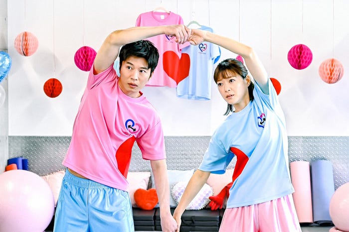 上野樹里、田中圭/「持続可能な恋ですか?~父と娘の結婚行進曲~」第4話より(C)TBS