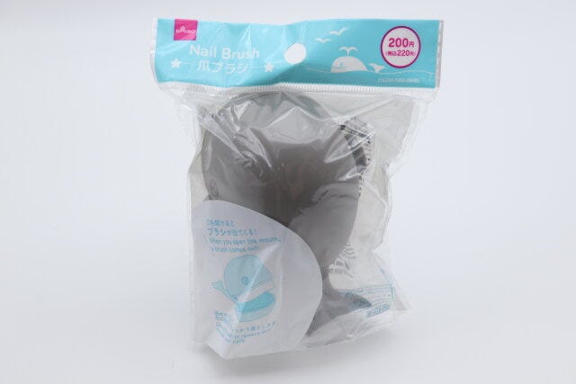 ダイソー　爪ブラシ　パッケージ