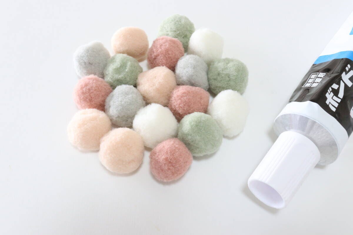 ダイソー　デコレーションボール　コースター